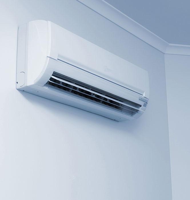 Wall mounted split cycle air conditioner